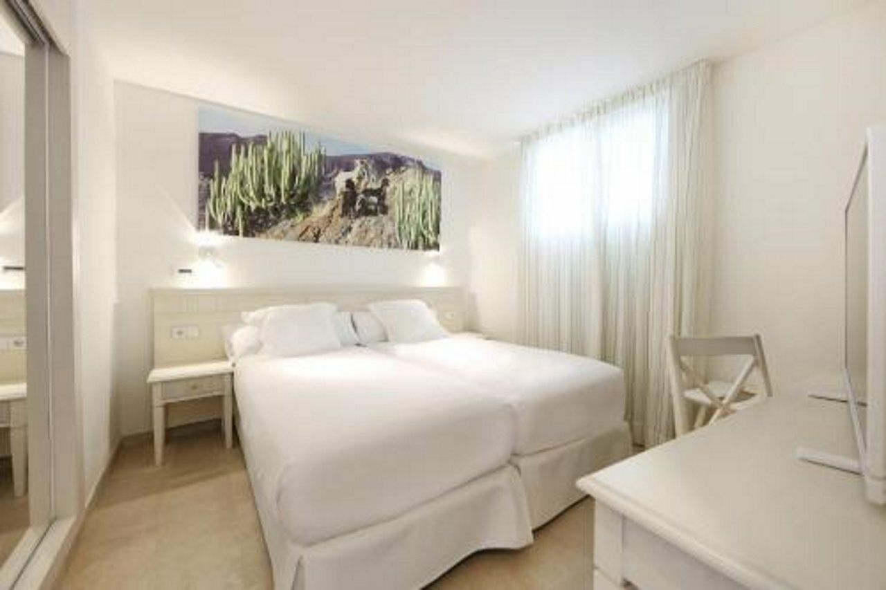 Villas Lanzasuites (Adults Only) Playa Blanca  Exterior photo